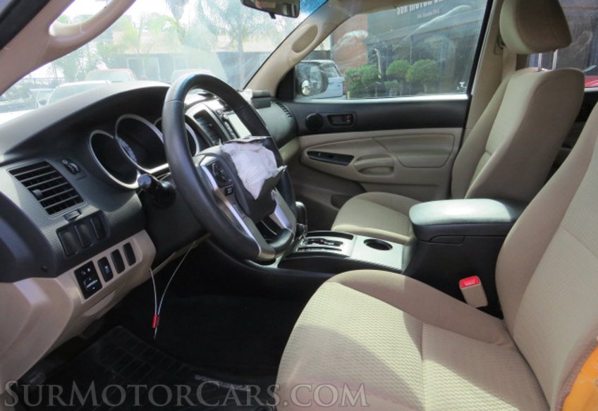 2015 Toyota Tacoma - Image 22