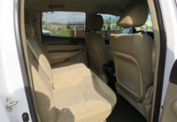 2015 Toyota Tacoma - Image 27