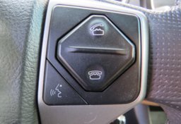 2015 Toyota Tacoma - Image 37