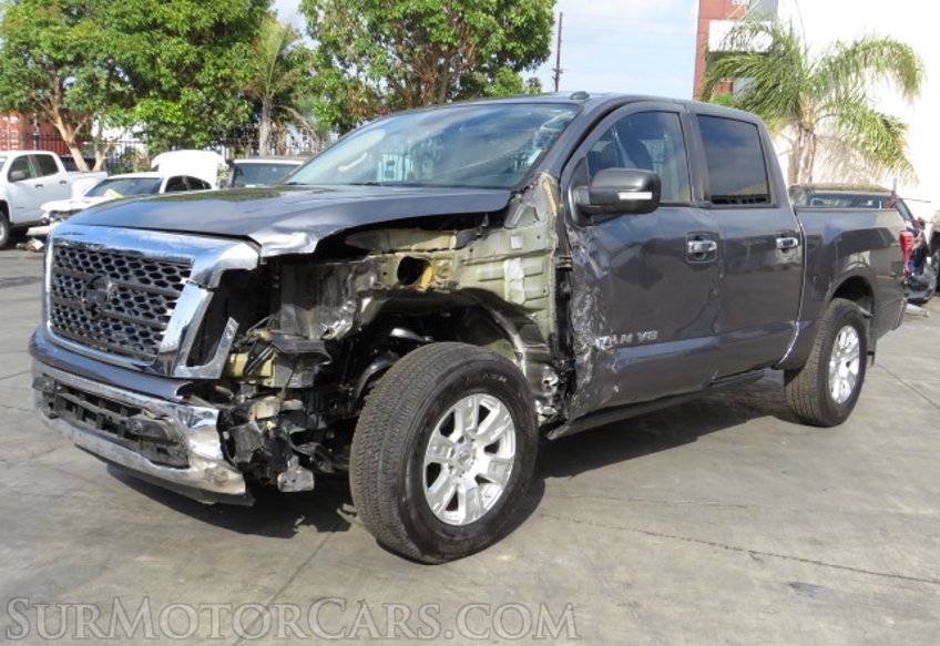 2018 Nissan Titan - Image 4