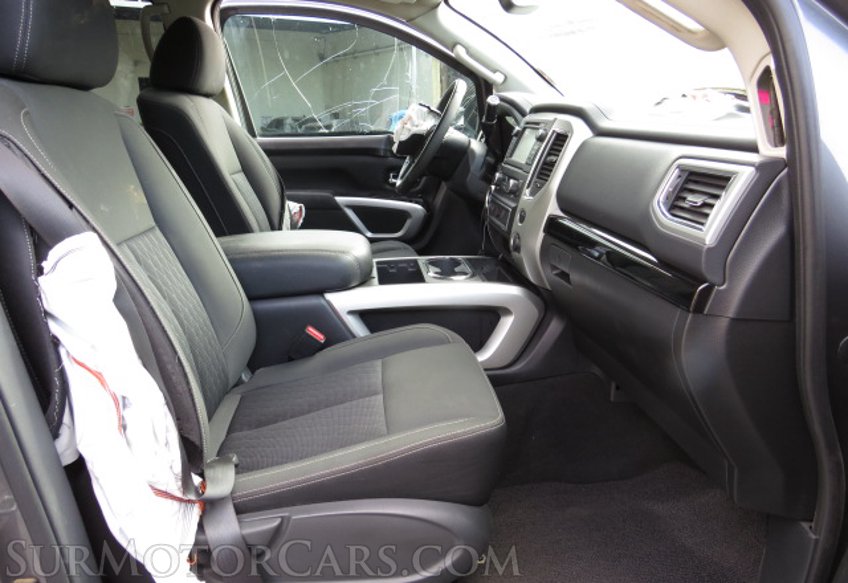 2018 Nissan Titan - Image 27