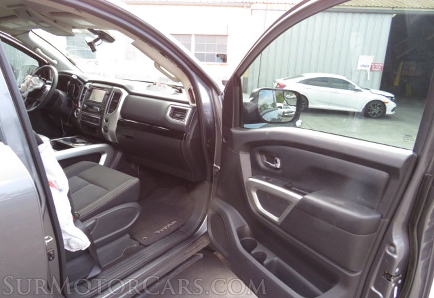 2018 Nissan Titan - Image 23