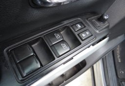 2018 Nissan Titan - Image 41