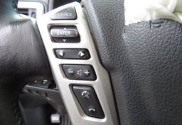 2018 Nissan Titan - Image 35