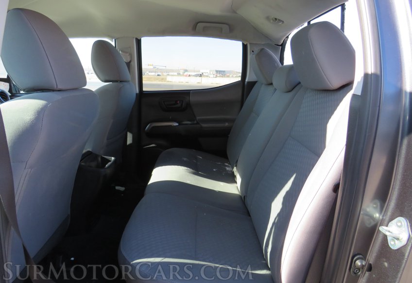 2021 Toyota Tacoma - Image 30