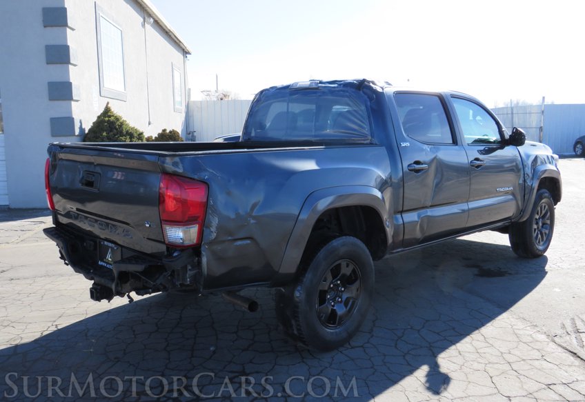 2021 Toyota Tacoma - Image 5