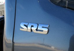 2021 Toyota Tacoma - Image 24