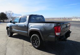 2021 Toyota Tacoma - Image 8
