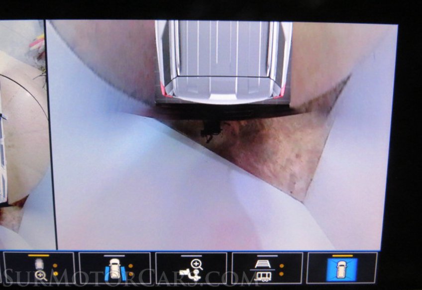 2021 Chevrolet Suburban - Image 42