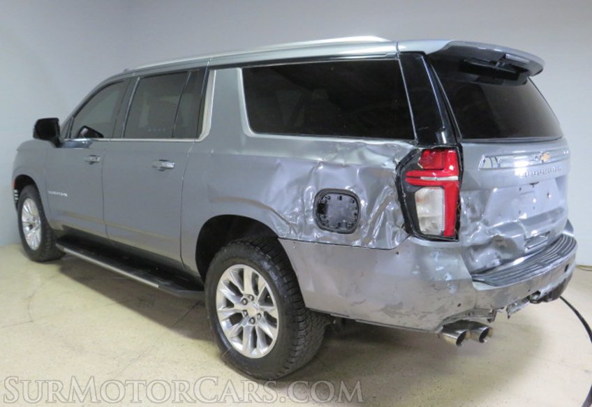 2021 Chevrolet Suburban - Image 9