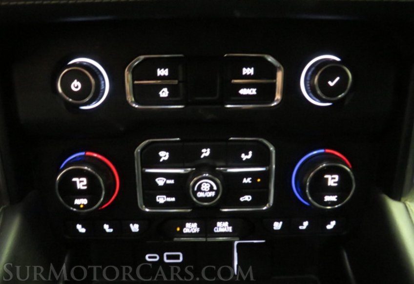 2021 Chevrolet Suburban - Image 45