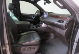 2021 Chevrolet Suburban - Image 26