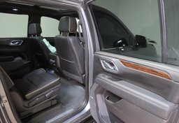 2021 Chevrolet Suburban - Image 28