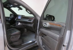 2021 Chevrolet Suburban - Image 23