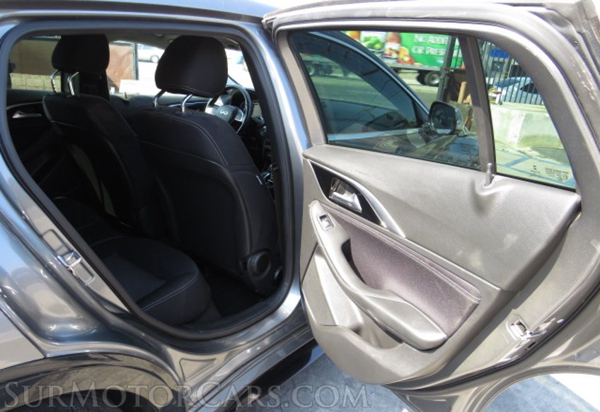 2019 Infiniti QX30 - Image 27