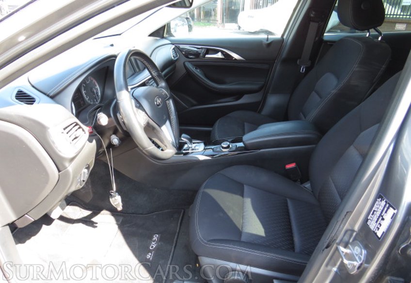 2019 Infiniti QX30 - Image 22