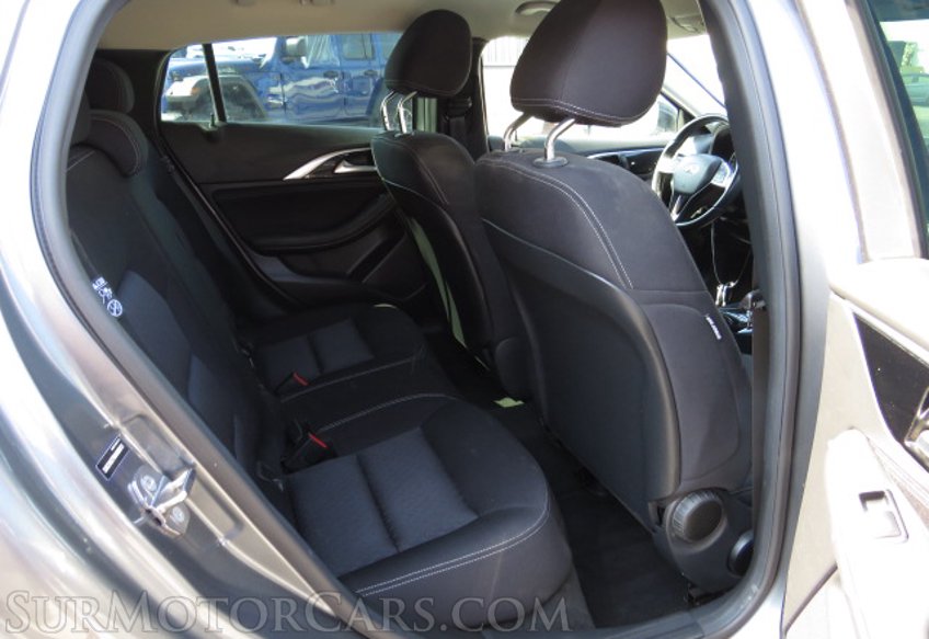 2019 Infiniti QX30 - Image 32