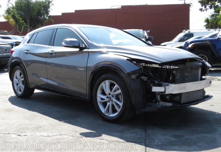 2019 Infiniti QX30 - Image 2