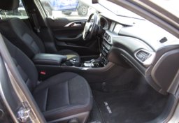 2019 Infiniti QX30 - Image 26