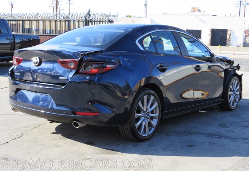 2021 Mazda Mazda3 Sedan - Image 8