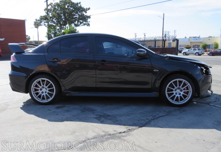 2015 Mitsubishi Lancer Evolution - Image 5