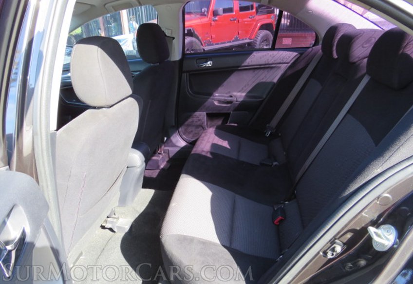 2015 Mitsubishi Lancer Evolution - Image 28