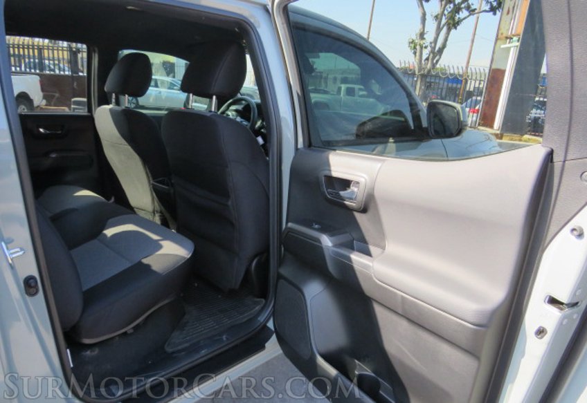 2022 Toyota Tacoma 4WD - Image 25