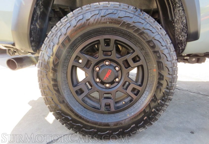 2022 Toyota Tacoma 4WD - Image 21