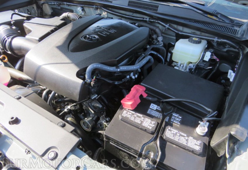 2022 Toyota Tacoma 4WD - Image 53