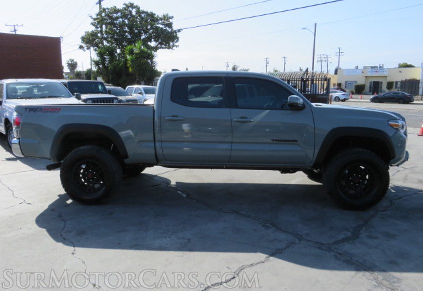 2022 Toyota Tacoma 4WD - Image 11