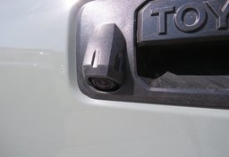 2022 Toyota Tacoma 4WD - Image 18