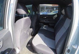 2022 Toyota Tacoma 4WD - Image 28