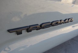2022 Toyota Tacoma 4WD - Image 19