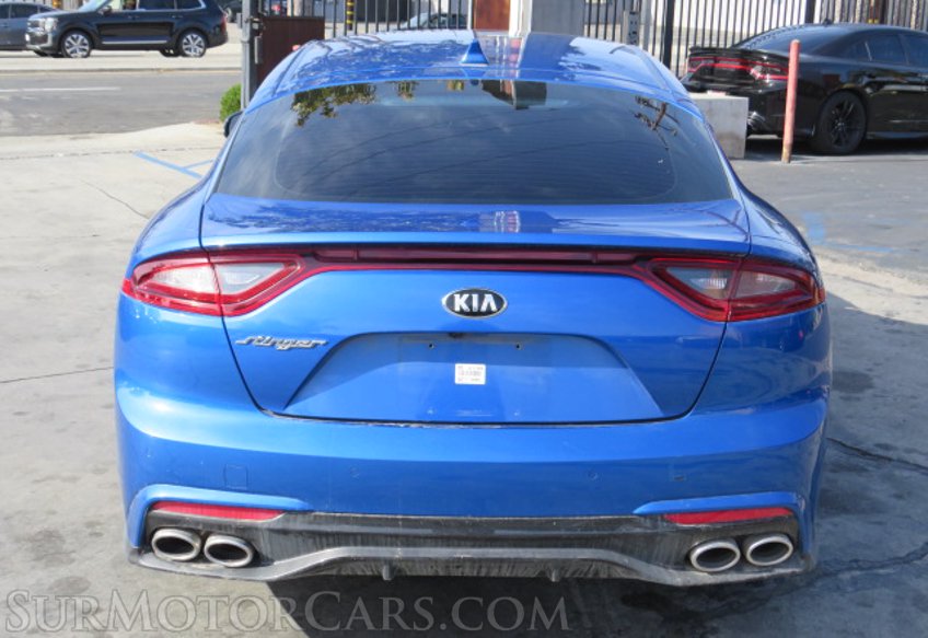 2019 Kia Stinger - Image 12