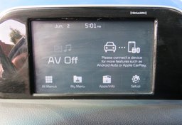 2019 Kia Stinger - Image 35