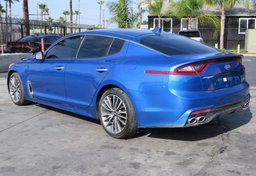 2019 Kia Stinger - Image 7