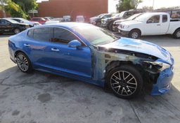 2019 Kia Stinger - Image 2