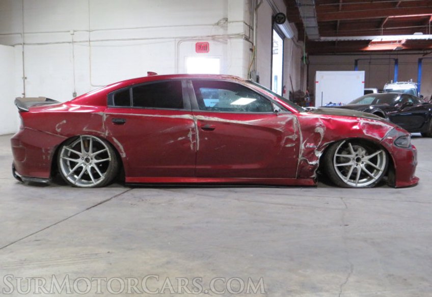 2020 Dodge Charger - Image 12