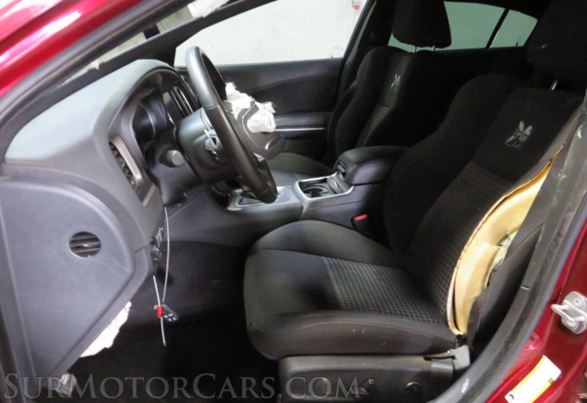 2020 Dodge Charger - Image 21