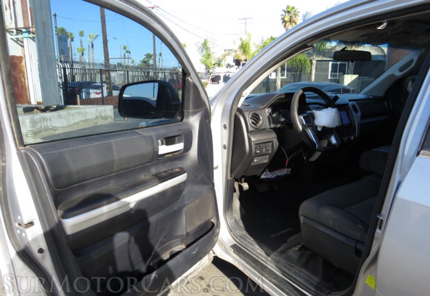 2014 Toyota Tundra  Truck - Image 22