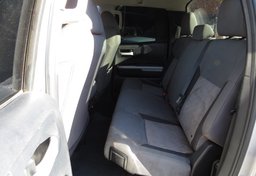 2014 Toyota Tundra  Truck - Image 31