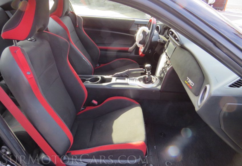 2019 Toyota 86 - Image 20