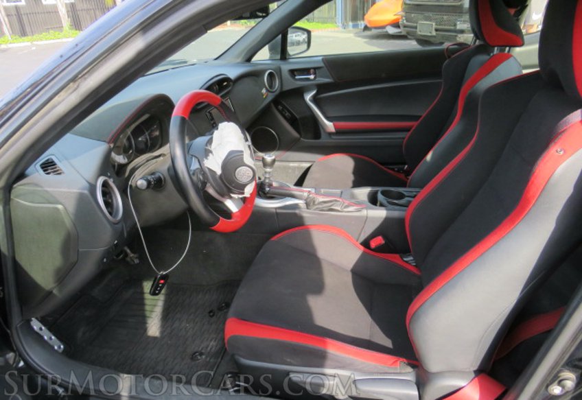 2019 Toyota 86 - Image 21