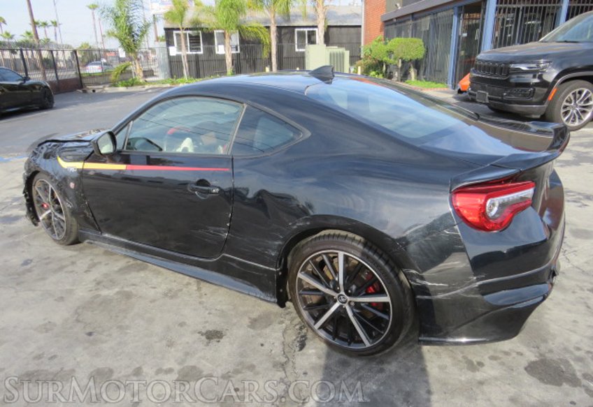 2019 Toyota 86 - Image 9