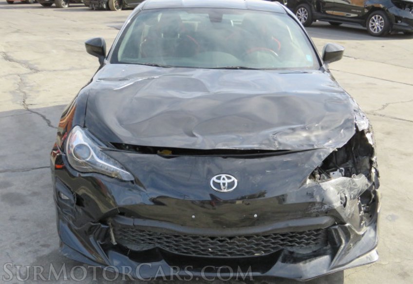 2019 Toyota 86 - Image 12