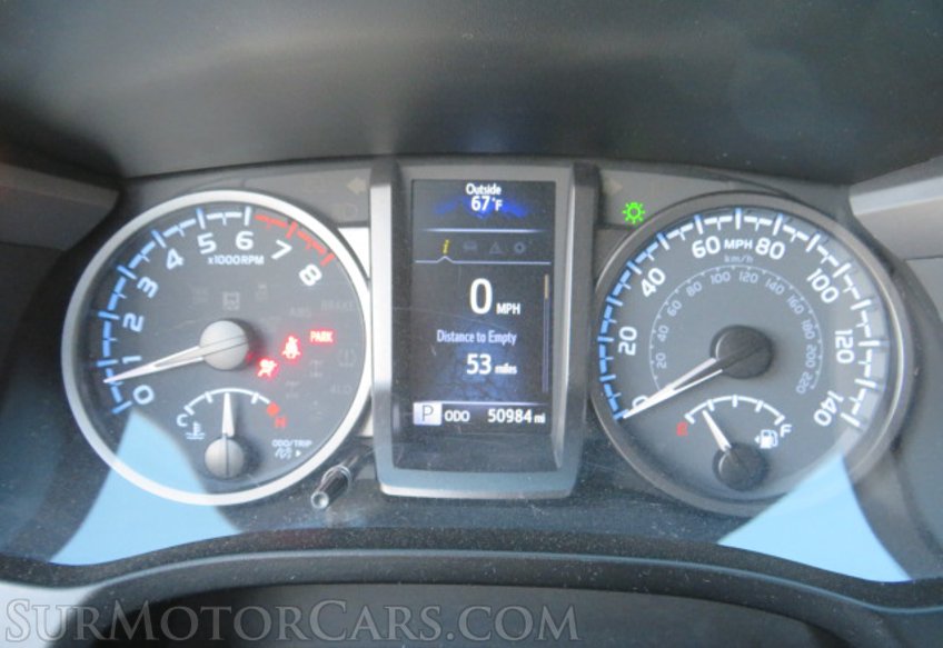 2021 Toyota Tacoma 4WD - Image 34