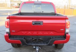 2021 Toyota Tacoma 4WD - Image 12