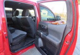 2021 Toyota Tacoma 4WD - Image 23