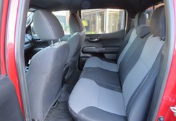 2021 Toyota Tacoma 4WD - Image 28