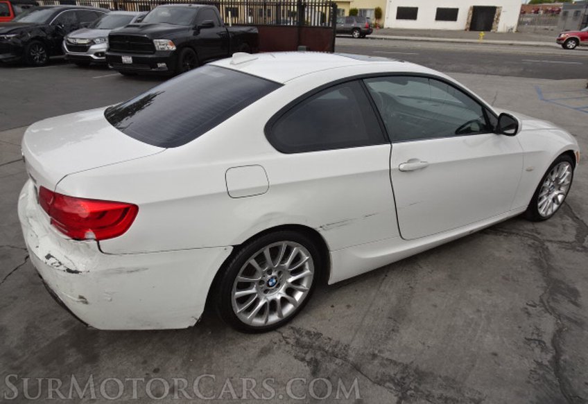 2013 BMW 3 Series - Image 6
